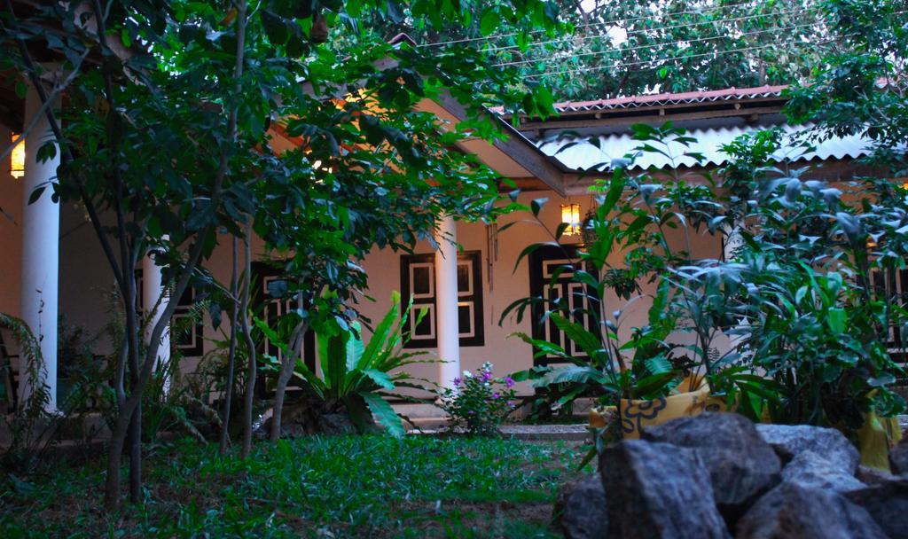 סיגירייה The Courtyard Villa מראה חיצוני תמונה