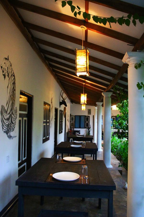 סיגירייה The Courtyard Villa מראה חיצוני תמונה