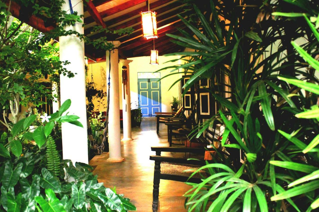סיגירייה The Courtyard Villa מראה חיצוני תמונה