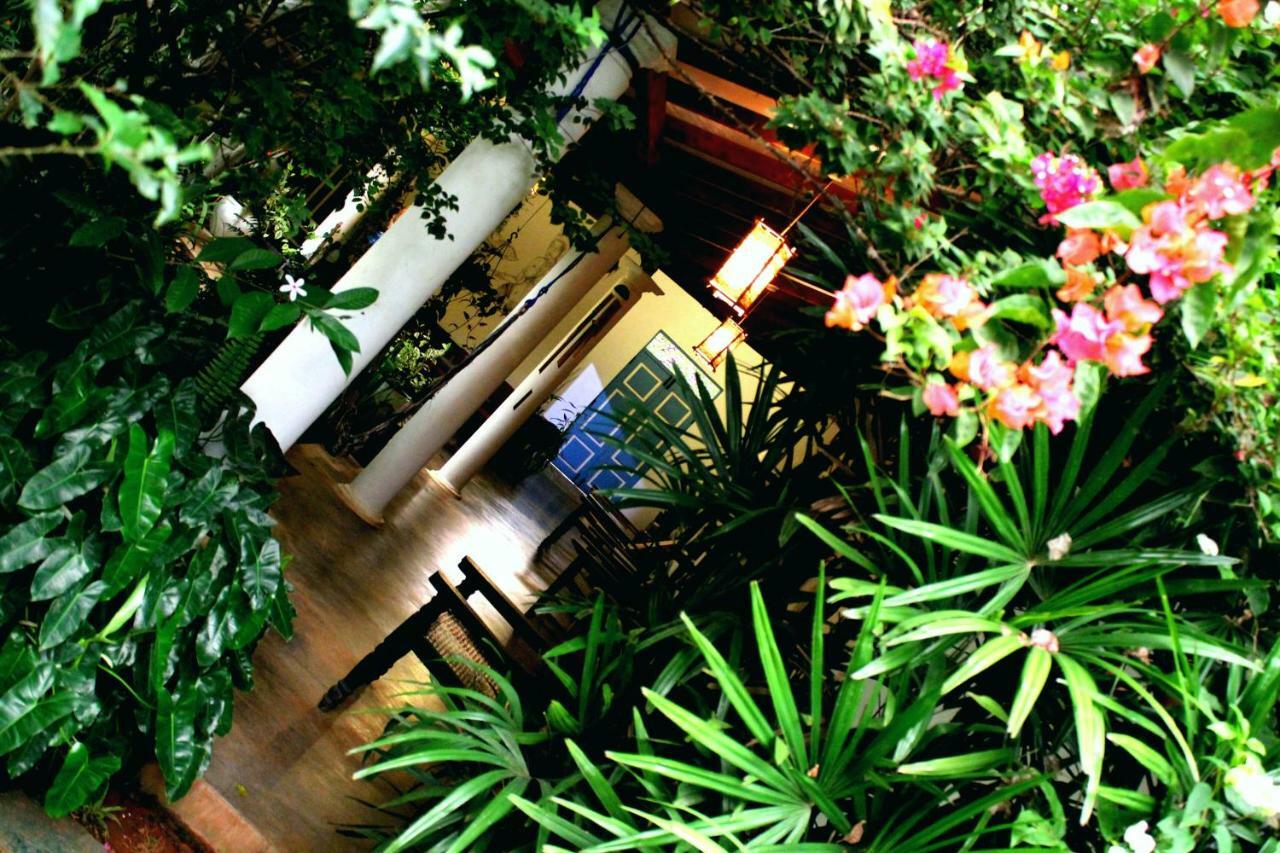 סיגירייה The Courtyard Villa מראה חיצוני תמונה